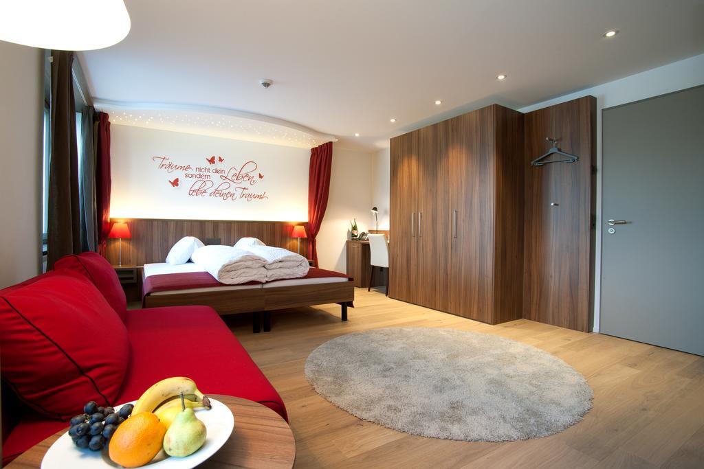 Seehotel Delphin Meisterschwanden Pokoj fotografie