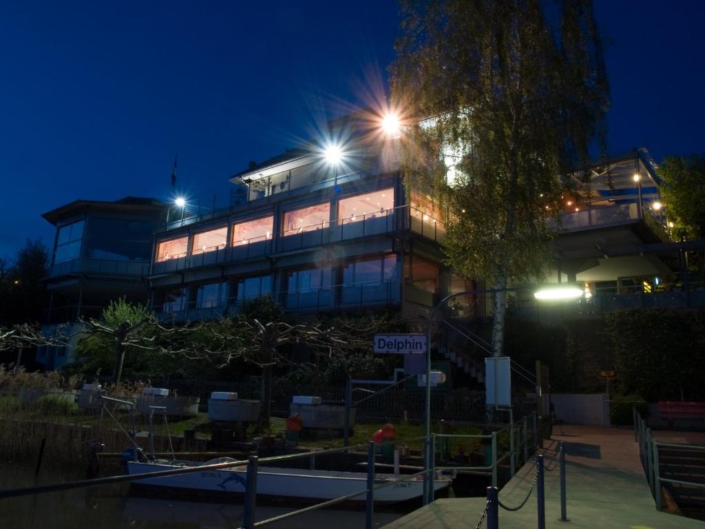 Seehotel Delphin Meisterschwanden Exteriér fotografie